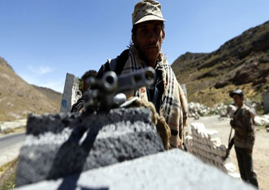 يكاد الحوثيون بعد الاستيلاء على مديرية الرضمة يسيطرون على محافظة إب.